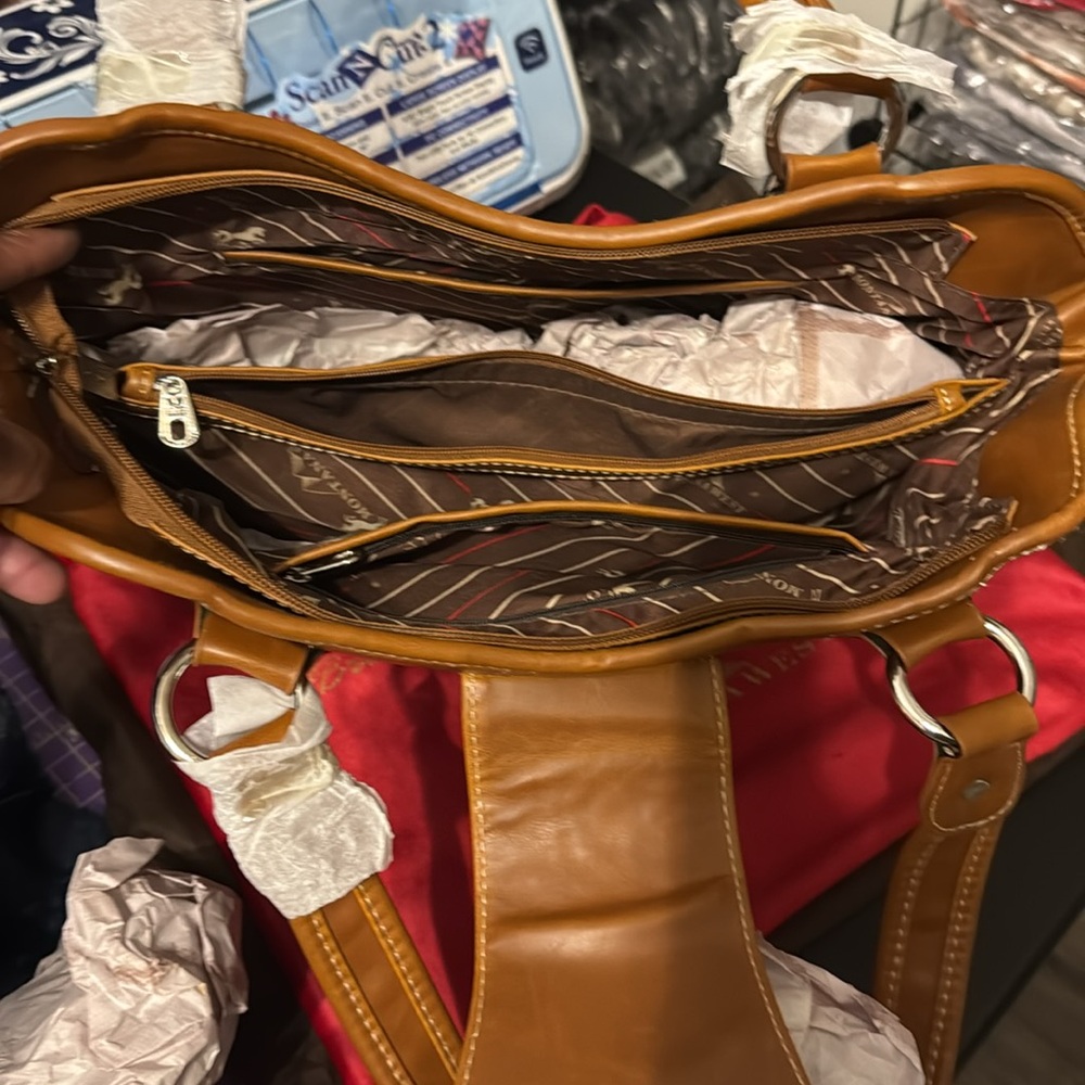 Montana West Brown Shoulder Bag with Tooled Leather Detailing - Picture 5 of 11